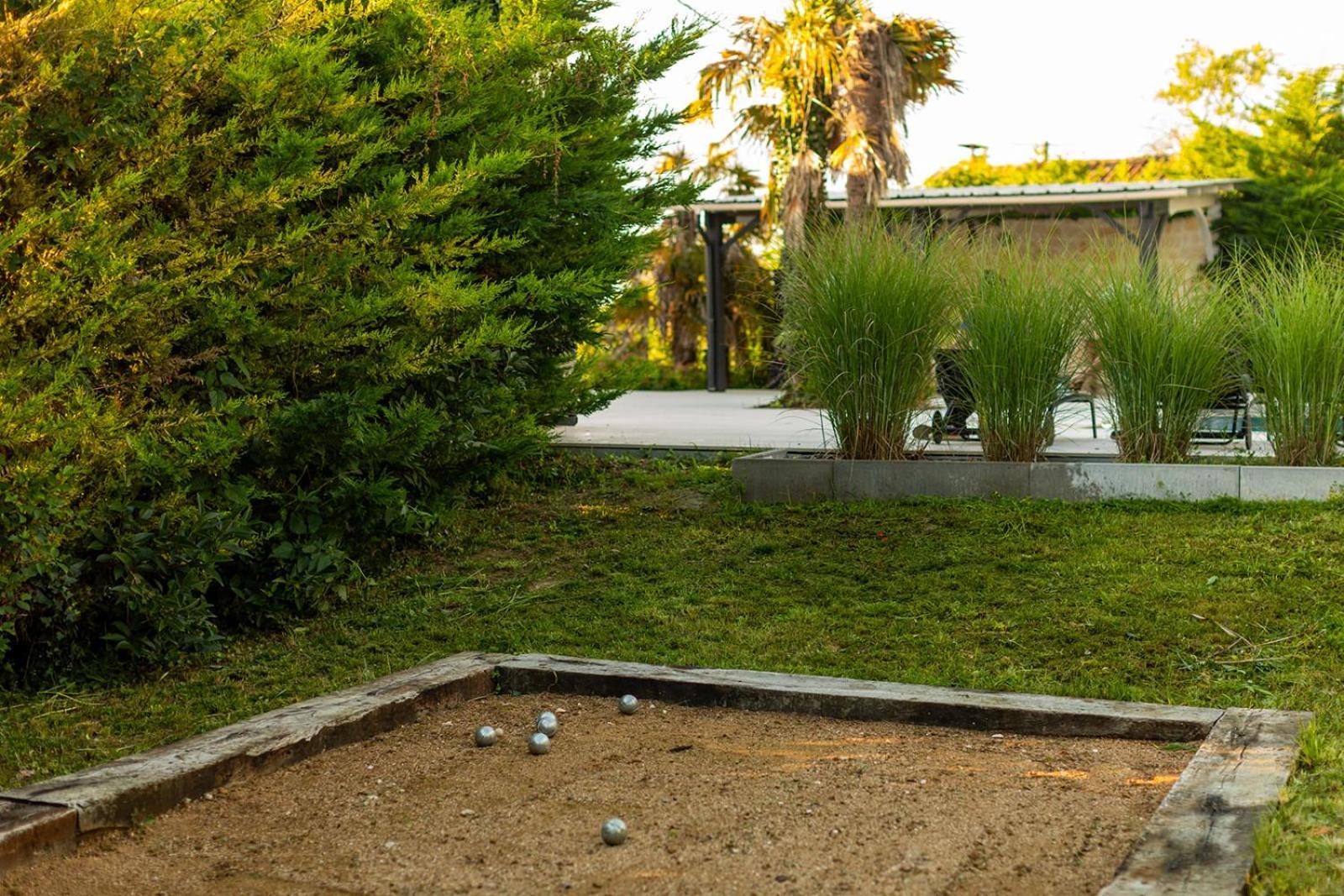 Villa Au Petit Bonheur Avec Clim - Hameau Au Calme - Piscine Chauffee - Petanque Moncrabeau Екстериор снимка